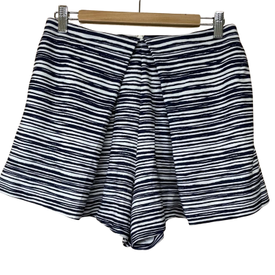 Brand New - Finders Keepers Shorts - Size S