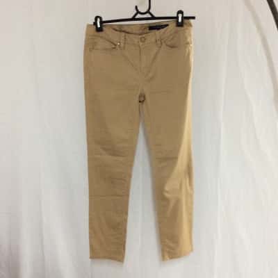 Tommy Hilfiger Womens  Size 6 Ankle Length Pants Khaki 