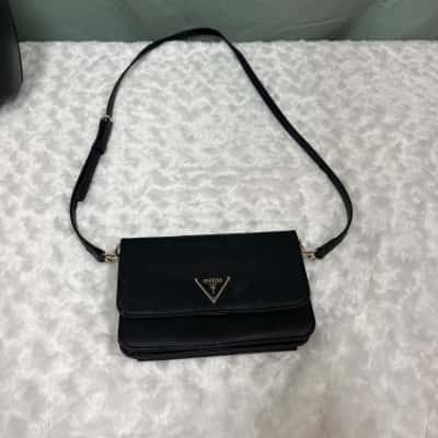 Guess crossbody bag