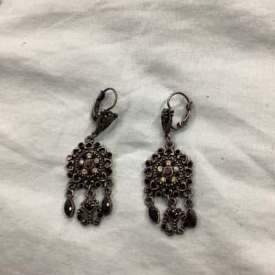  Womens Earrings 