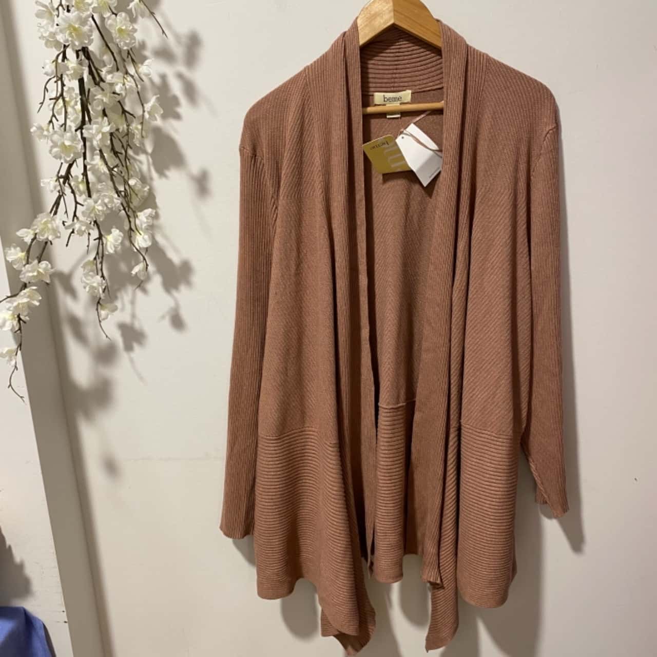 beme Womens Size L Cardigan NEW WITG TAGS (s) - New With Tags | Salvos ...