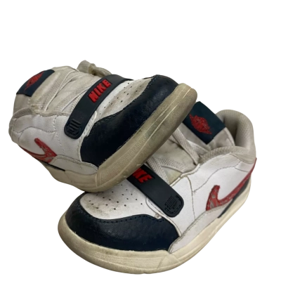 Jordan Legacy 312 Low Sneakers 