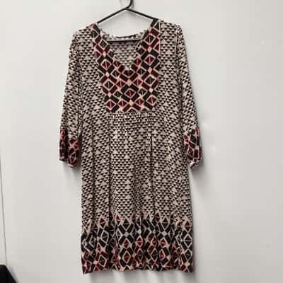  TARA HILL Women's  Size XL Brown Cream / and Red patterned dress
