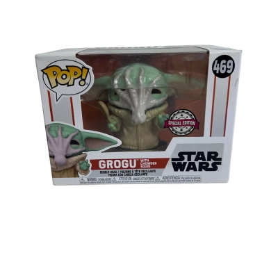 Funko Pop! Star Wars The Mandalorian - GROGU with Chowder Squid (Special Edition) #469
