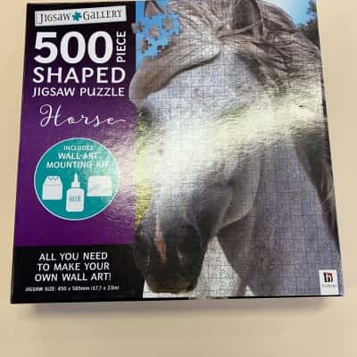 500 Piece Shaped Jigsaw Puzzle Horse