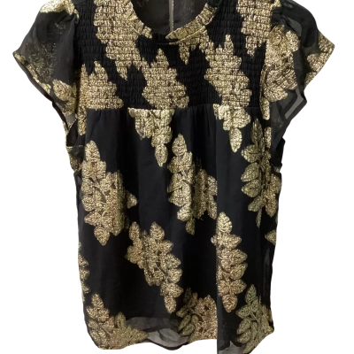 Love & Roses  Womens  Size 10 Short Sleeve Top k