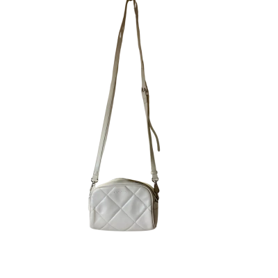 Mocha Womens white handbag