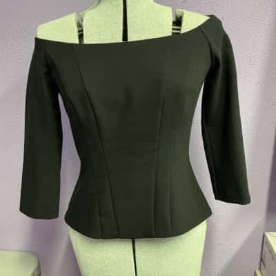 Cue Womens  Size 10 3/4 Sleeve Top Black  