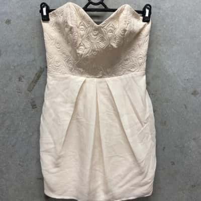Wish Australia Womens  Size 10 Cocktail Dress / Party Dress Beige 