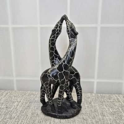 Stone Kissing Giraffes Figurine