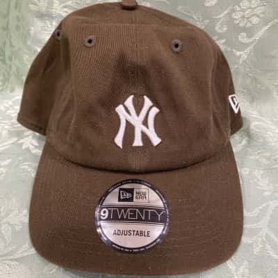  Womens  Size One Size Cap Brown 