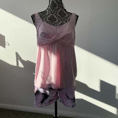  Womens  Size XL Pattern / Pink  