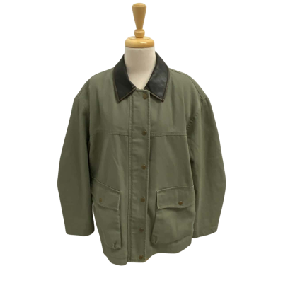Asos Design Barn Jacket With Contrasting Collar.  Size 40 