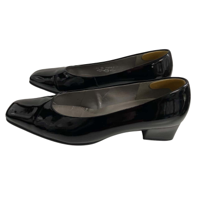 Gabor Womens  Size 8 Low heel Court Shoes 