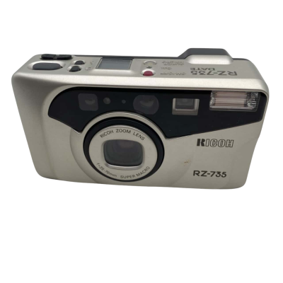 Ricoh RZ-735 Date 35mm film camera in box with cover