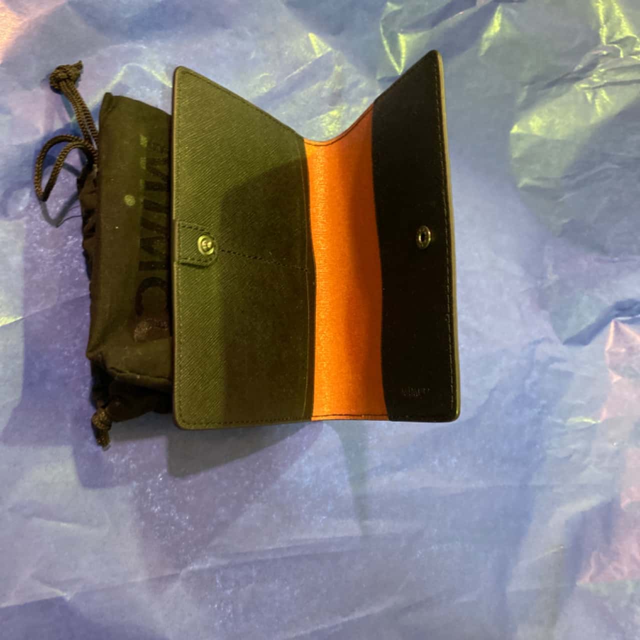 Mimco Unisex Passport Holder Black / Gold (s)