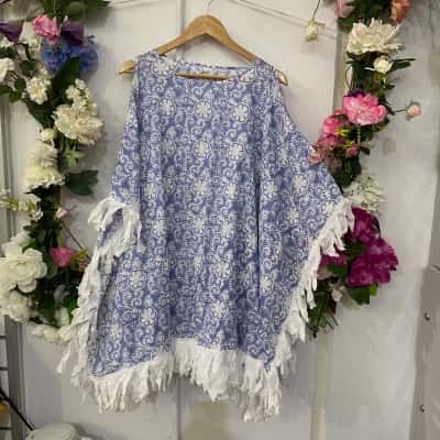  Womens  Size L Floral Top Blue / Floral 