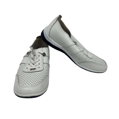 Victoria Hill Women's Leather Flat Shoes Size 6 White 