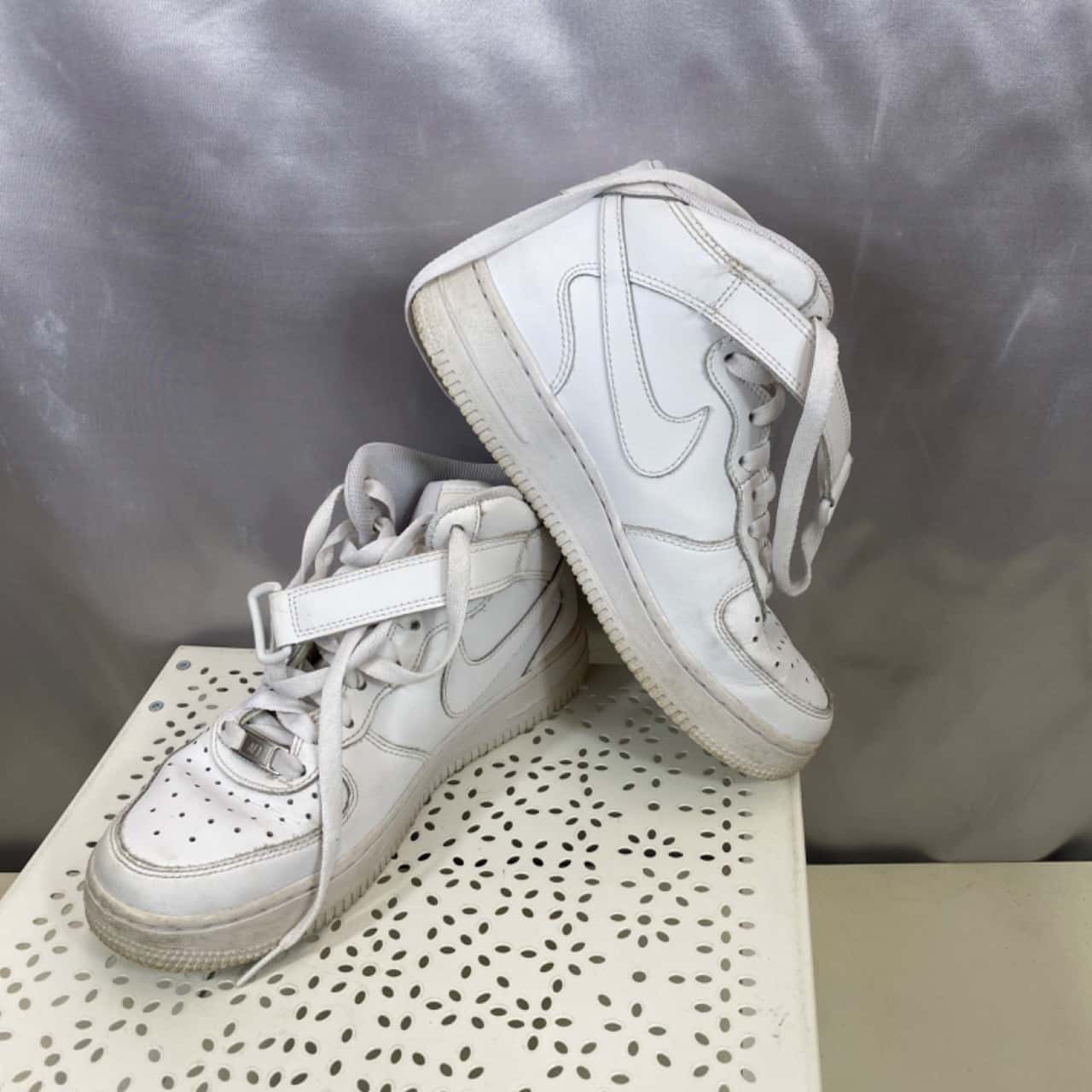 Nike Air Force 1 White Size 5Y Women’s 6(s)