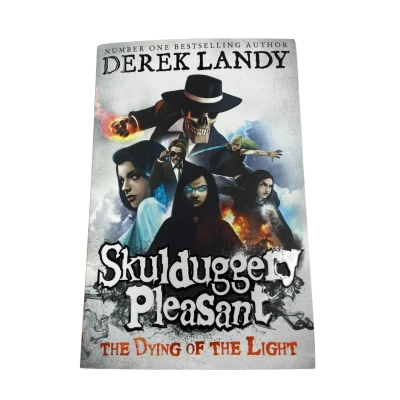 Skulduggery Pleasant: The Dying of the Light