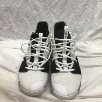 Nike, Mens, Size 12, Black  / Grey / White, Runners, Shoes