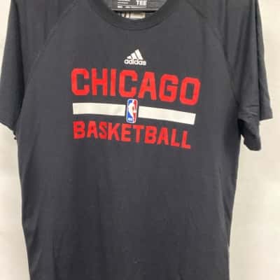 Chicago Adidas Mens  Size M T-Shirt Black  