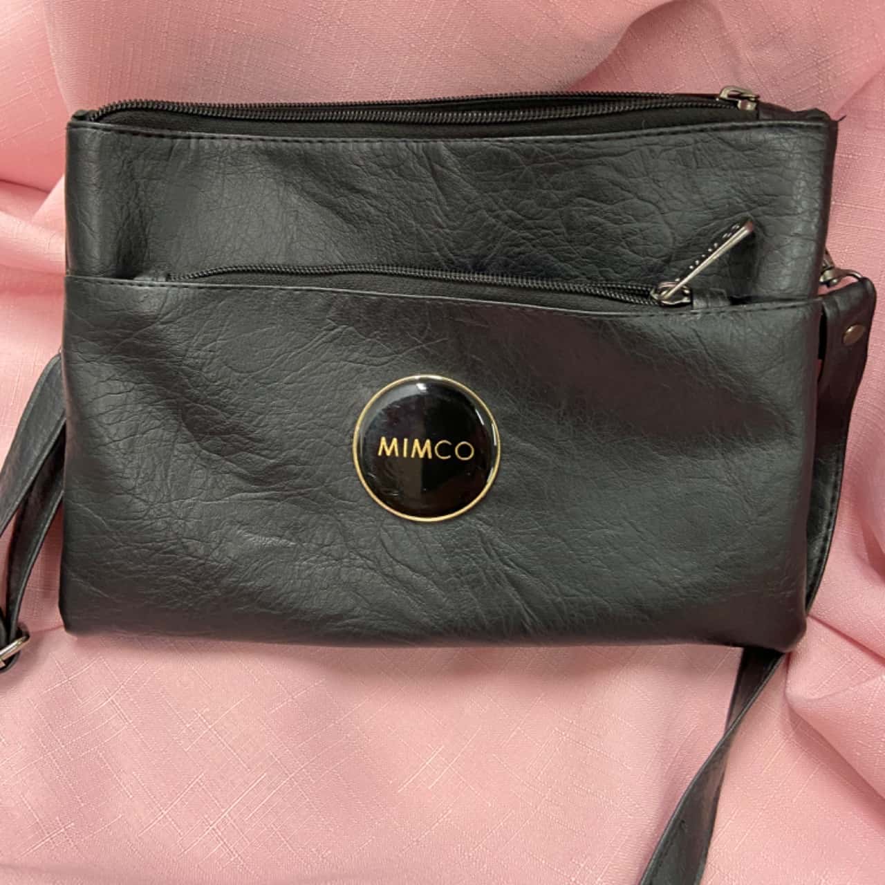 Mimco Womens Cross Body Bag Black / Gold (s)