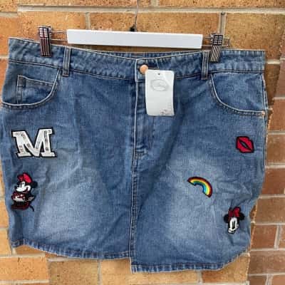 Disney Womens  Size XL Minnie Denim Skirt 