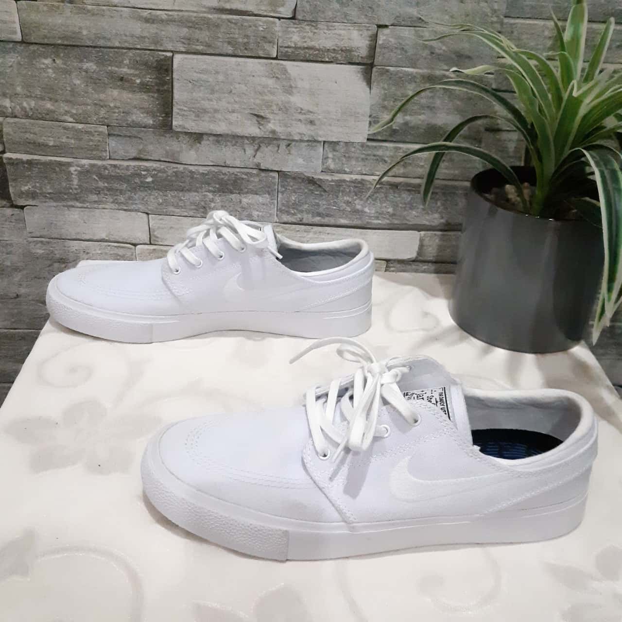 Nike SB Zoom Air Unisex Size 6 Shoes White (s)