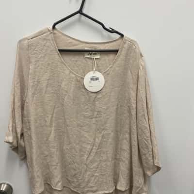  Womens  Size 20 3/4 Sleeve Top Beige 