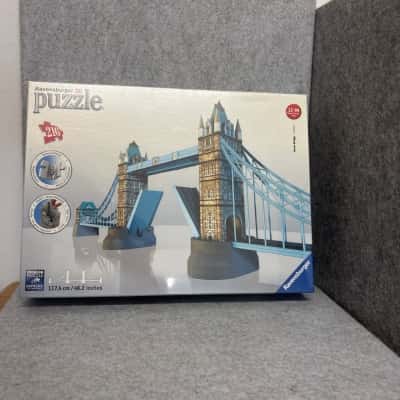 Ravensburger 3D Tower Bridge Puzzle – 216 Pieces