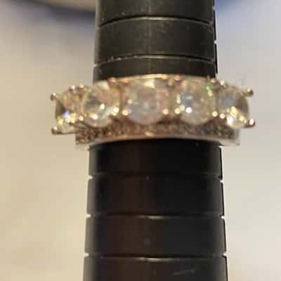  Women's Ring Marked 925 x 5 CZ