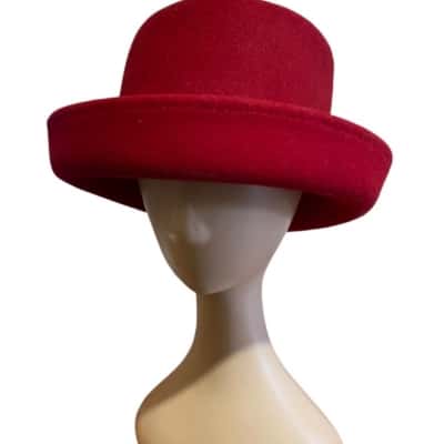 Vintage Kangol Womens  Size M Hat Red 