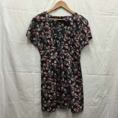 Element Womens Size 8 Black/ Floral Dress