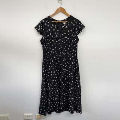 V.M Black Pattern Short Sleeve Midi Dress  Size 16 