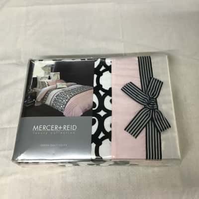 Mercer + Reid Promenade Pink Queen Quilt Cover Set (new)