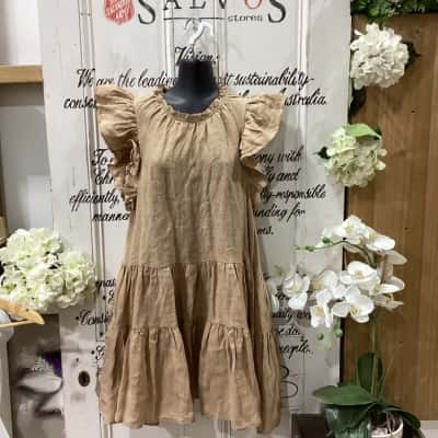 Leoni Brand! BNWT LIVIA DRESS! SUN TAN COLOUR Womens  Size 12 / 14 Babydoll Dress / Midi Dress / Short Sleeve Dress  Mustard 