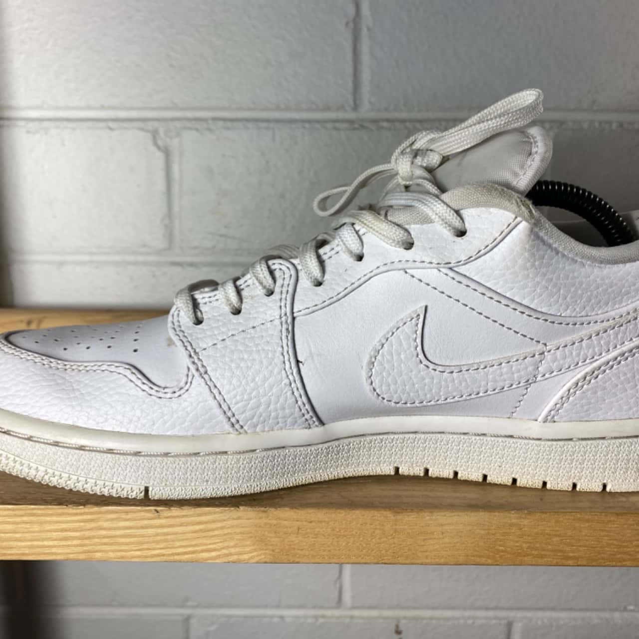 mens aj 1 low