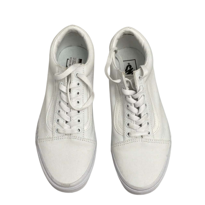 Vans Old Skool in White.  Size 42.  Ndew with tags