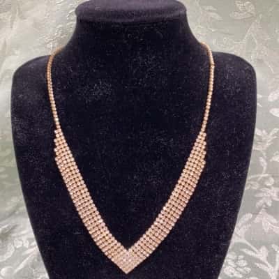  Womens V-shaped Necklace Gold-tone
