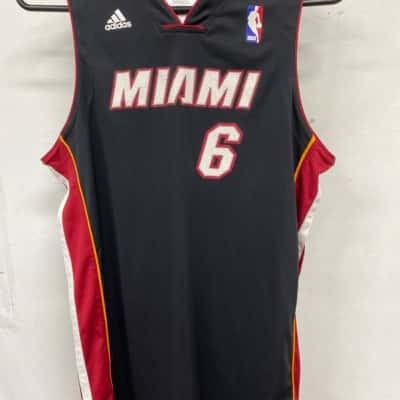 Miami NBA Youth Kids  Size 16 Sport Top Black  / Red 