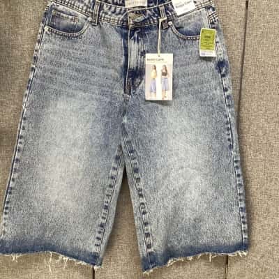 Witty Fox BNWT SHORTS  Size 9 