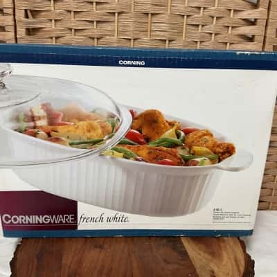 BNIB Corningware French White 4Qt Oval Casserole Roaster Glass Lid Dish Bakewear Cooking 