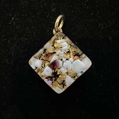 Murano Glass Womens Pendant Diamond