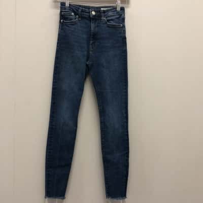 Zara Womens  Size 36 Skinny Jeans Blue 