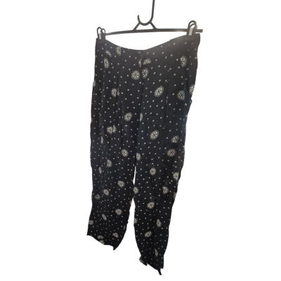 Country Road Womens  Size 12 Ankle Length Pants Black  / Pattern / White 