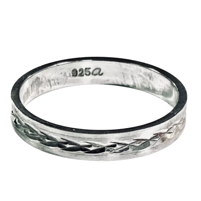 SS 925 Band Diamond-Cut Design Ring