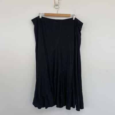 Taking Shape  Black Garden Of Eden Spiral Skirt  Size L 