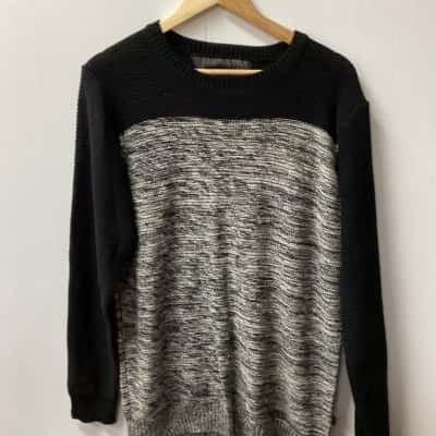  Deacon Mens  Size L Crew Neck Jumper 50% cotton