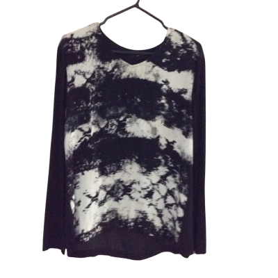 Verge Womens  Size L Long Sleeve Top Black  / Off White / Pattern 